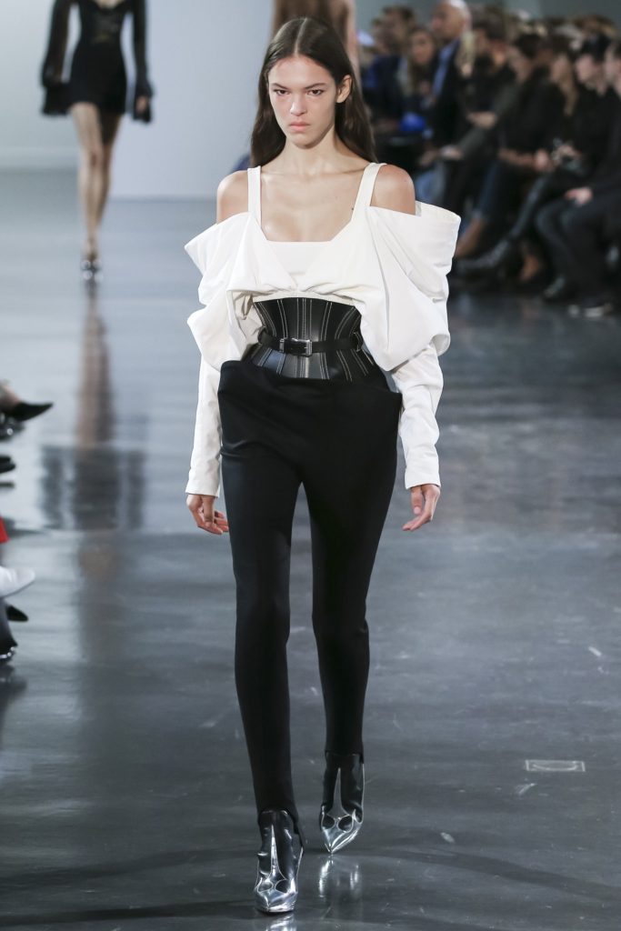 Runway: Mugler - Love & PR: Fashion Media X Fashion News X Fashion ...